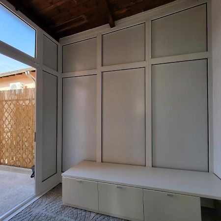 White Home Forli Centro Luaran gambar